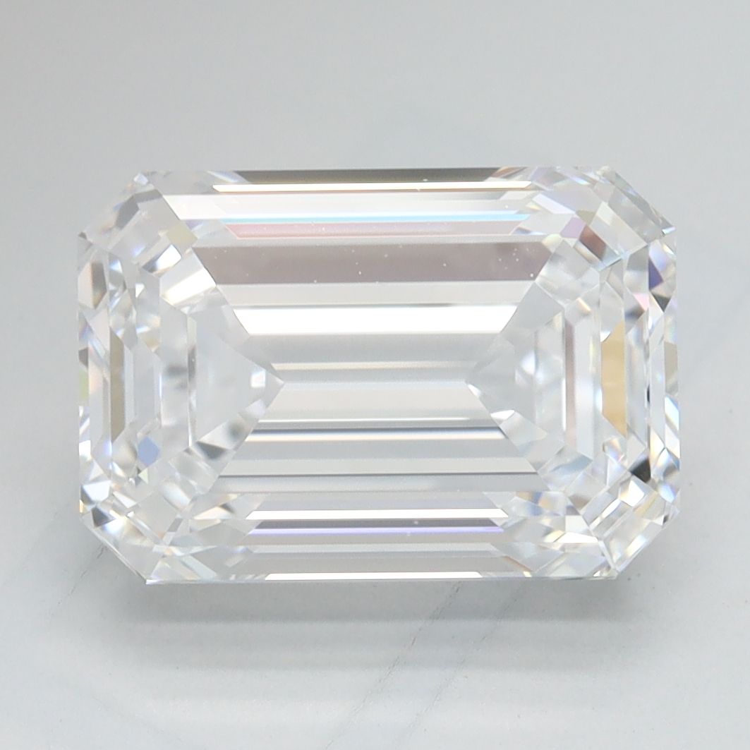 3.53 ct. emerald Lab Grown Diamond front image