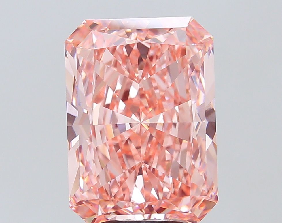 7.03 ct. radiant Lab Grown Diamond front image