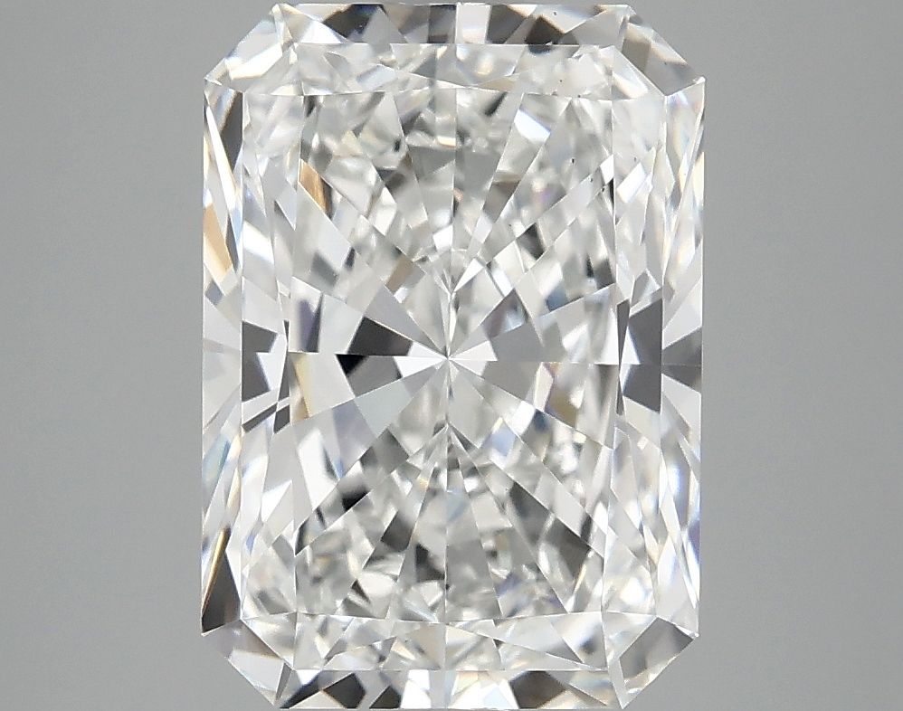 4.31 ct. radiant Lab Grown Diamond front image