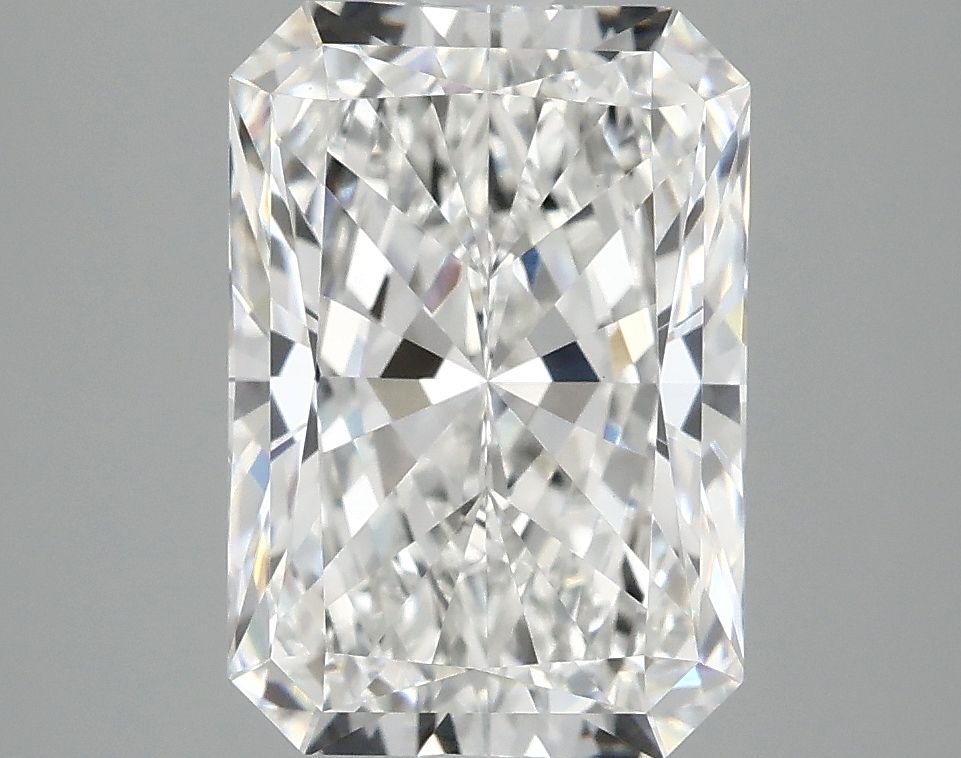 3.83 ct. radiant Lab Grown Diamond front image