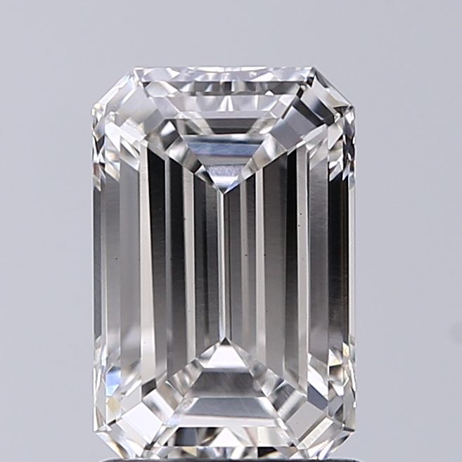 1.50 ct. emerald Lab Grown Diamond front image