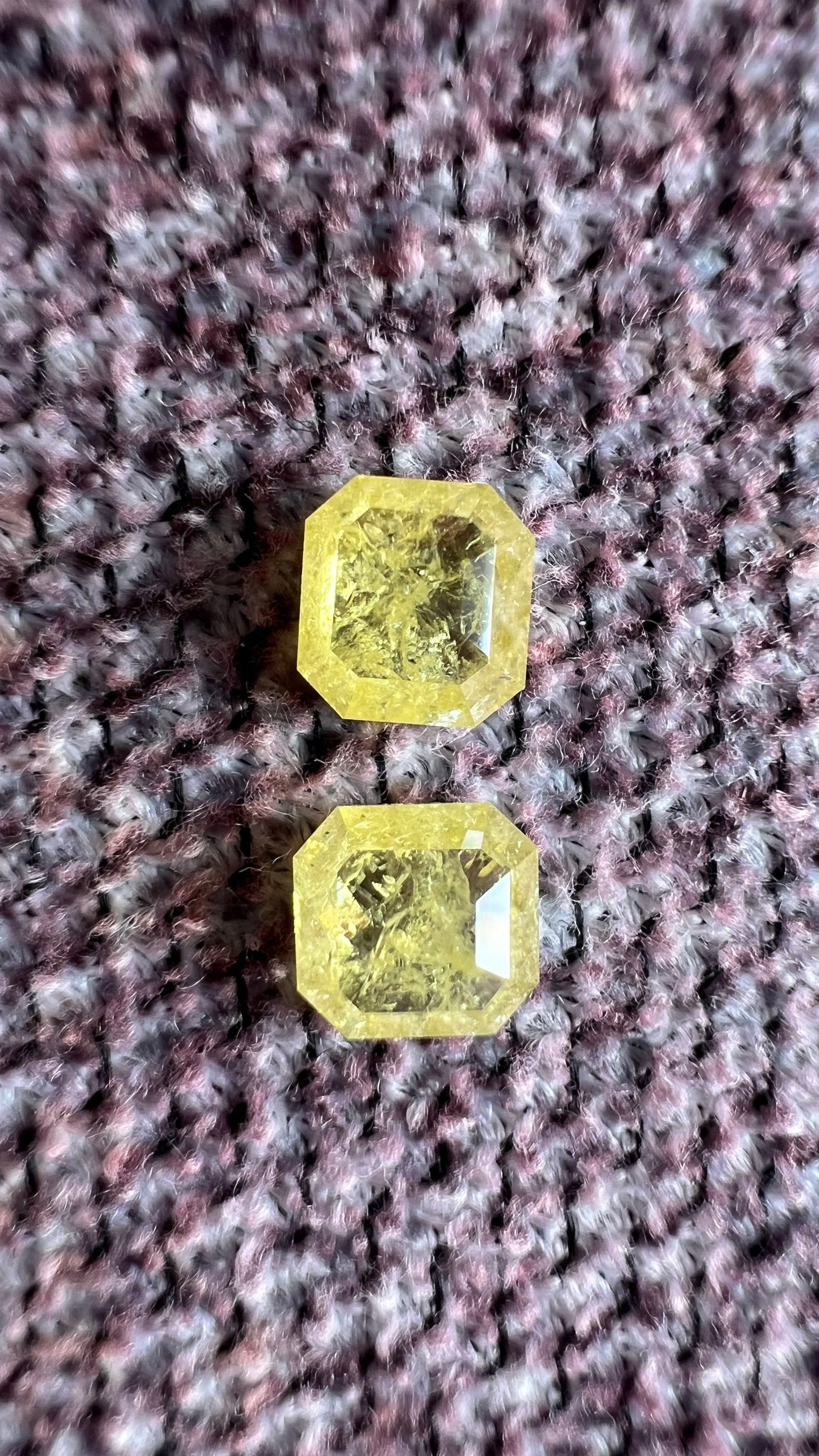 0.71ct Asscher YELLOW I1