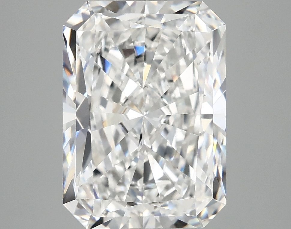 3.91 ct. radiant Lab Grown Diamond front image