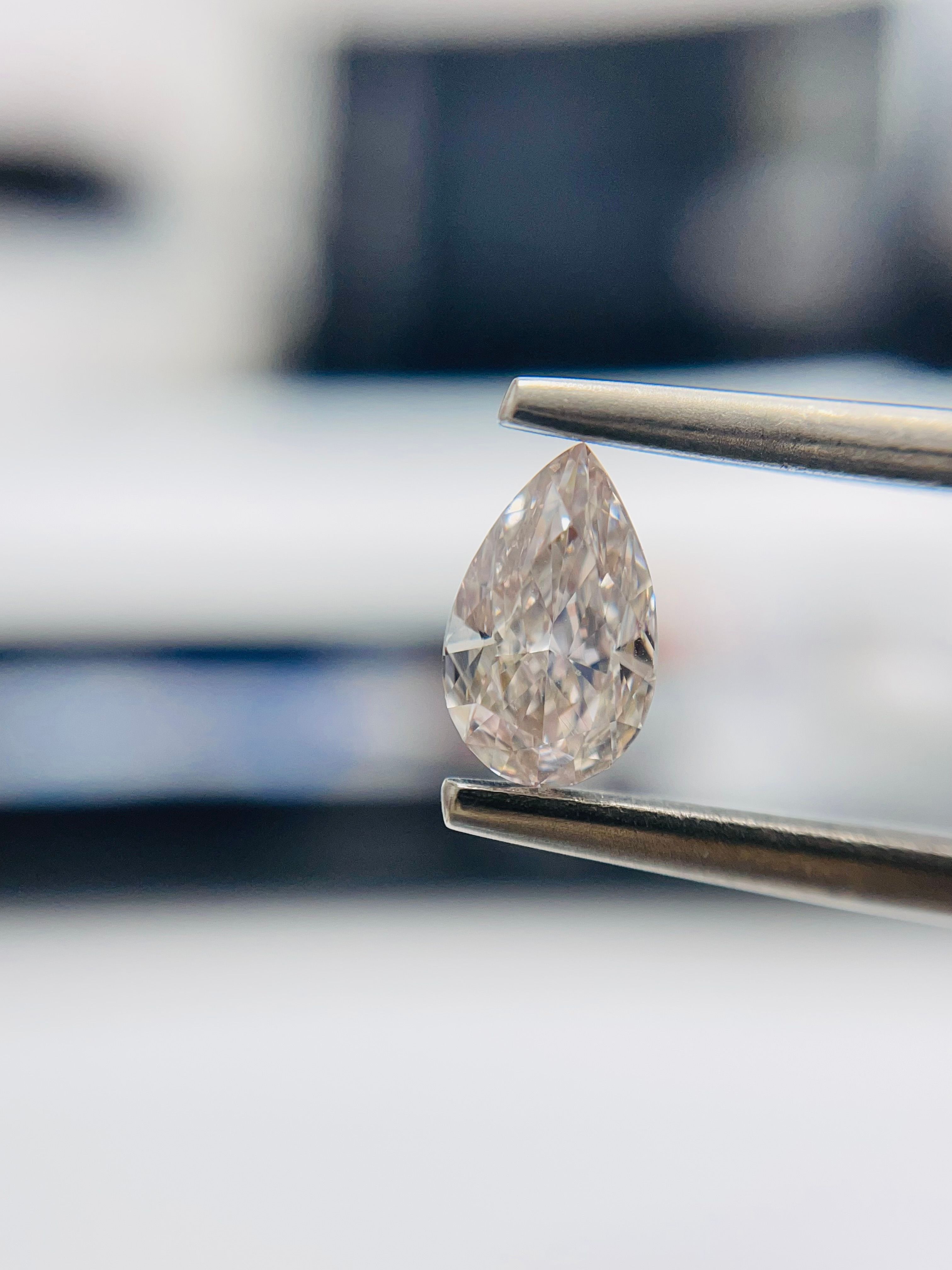 0.78 Carat Pear Diamond Fancy Light Pinkish Brown VS2