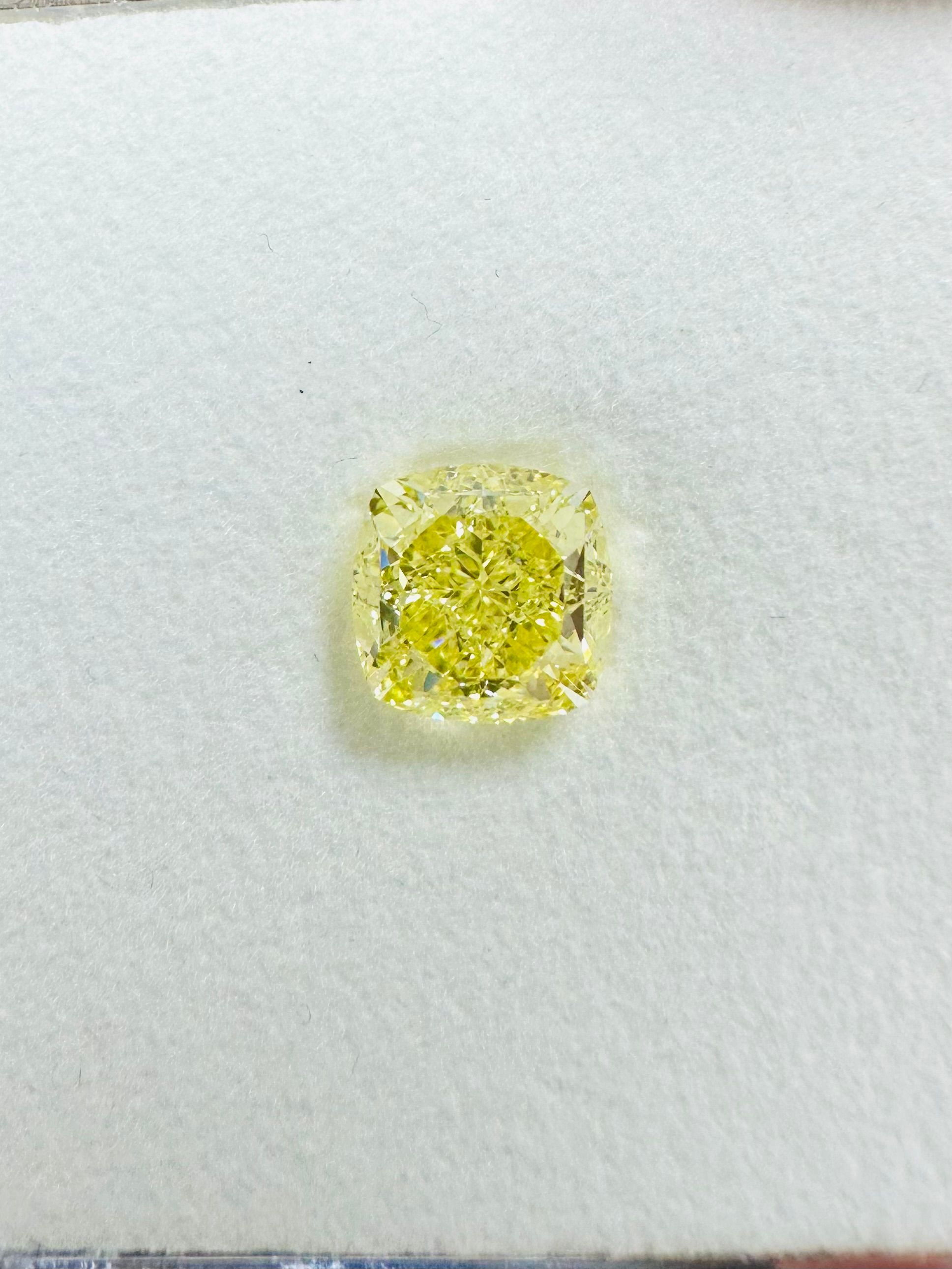 2.01 ct Cushion Brilliant diamond