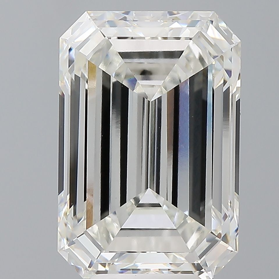 8.05 ct. emerald Lab Grown Diamond front image