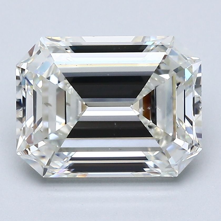 3.25 ct Emerald diamond