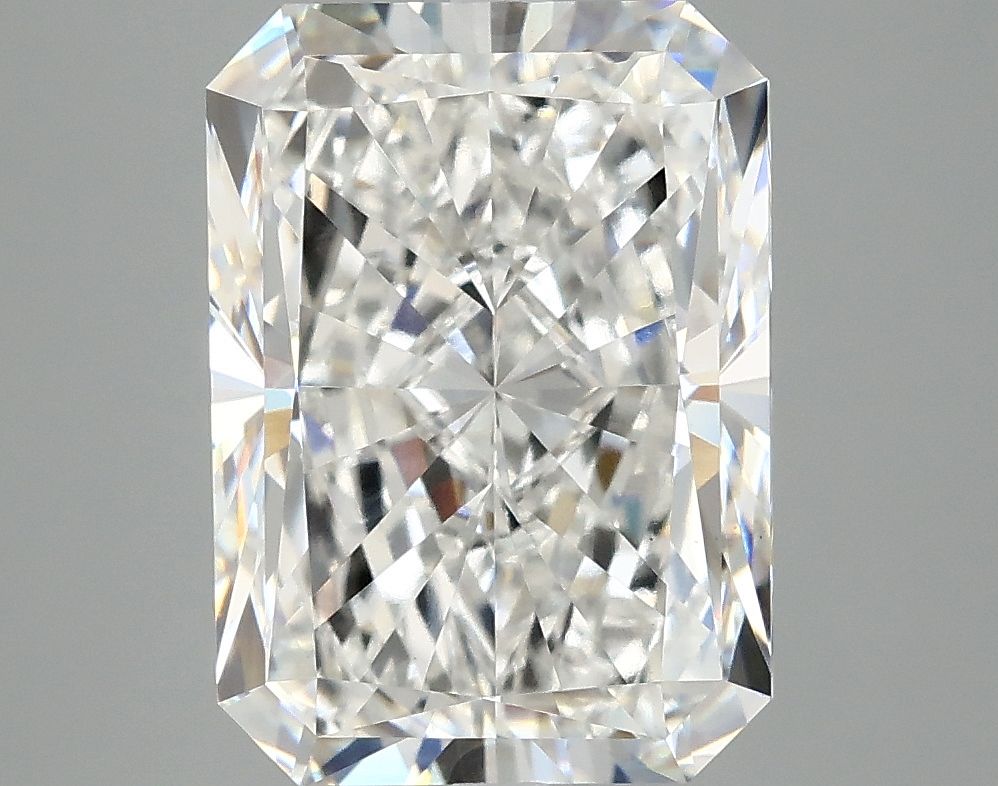 4.91 ct. radiant Lab Grown Diamond front image