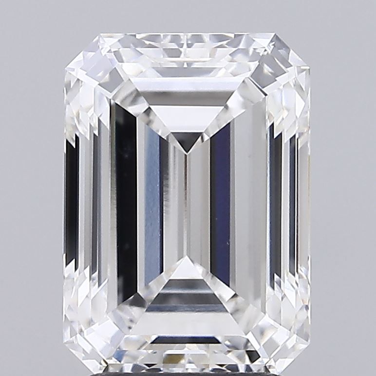 3.18 ct. emerald Lab Grown Diamond front image