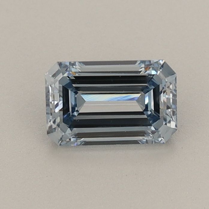 0.60 ct Emerald diamond