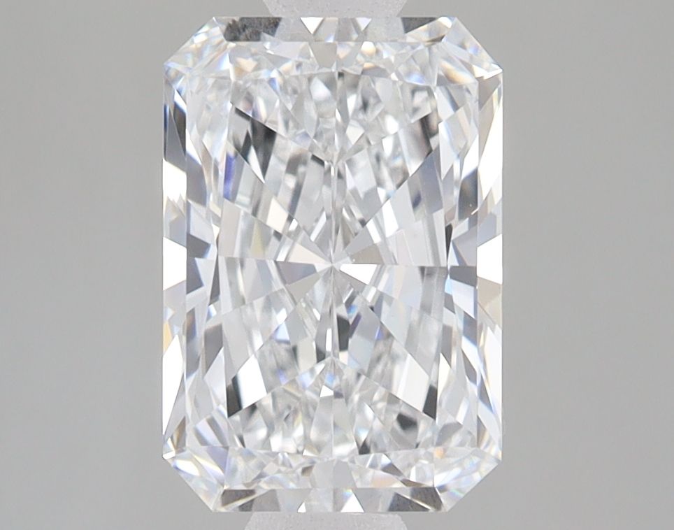 2.53 ct. radiant Lab Grown Diamond front image