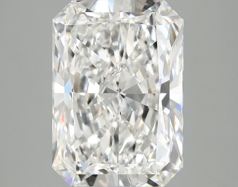 3.89 ct. radiant Lab Grown Diamond front image
