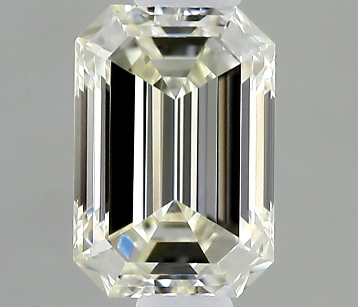 0.30 Carati J IF Smeraldo Diamante