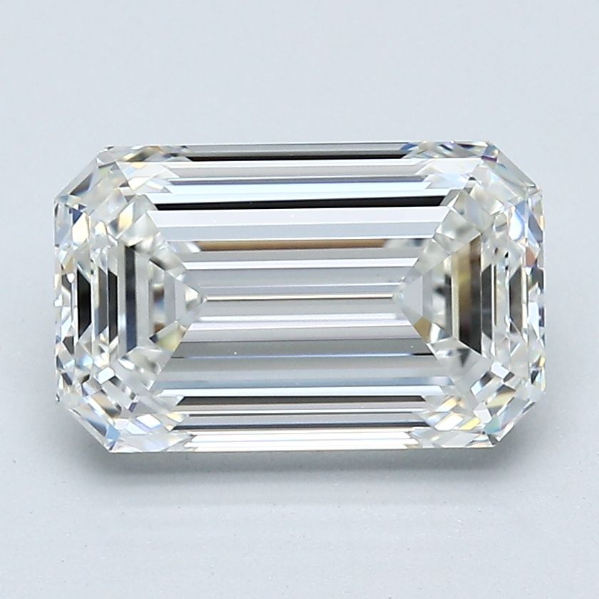 3.01 ct Emerald diamond
