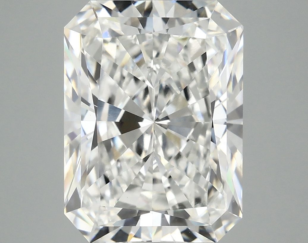 4.90 ct. radiant Lab Grown Diamond front image