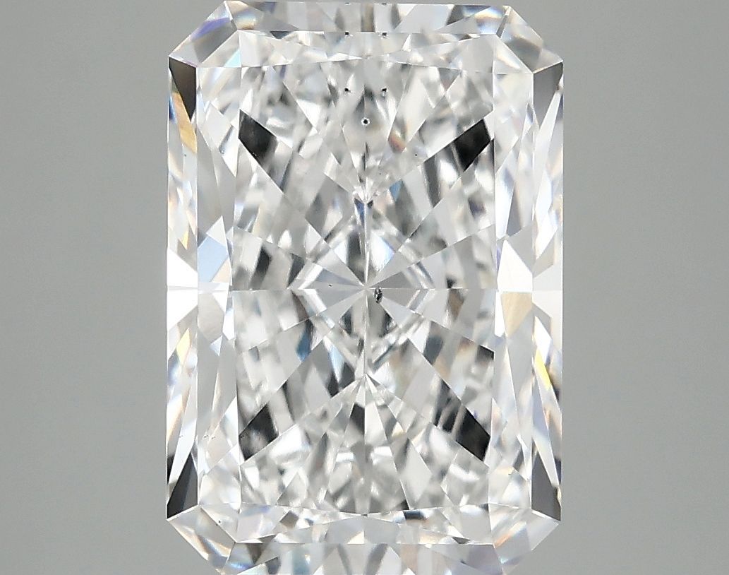 5.01 ct. radiant Lab Grown Diamond front image