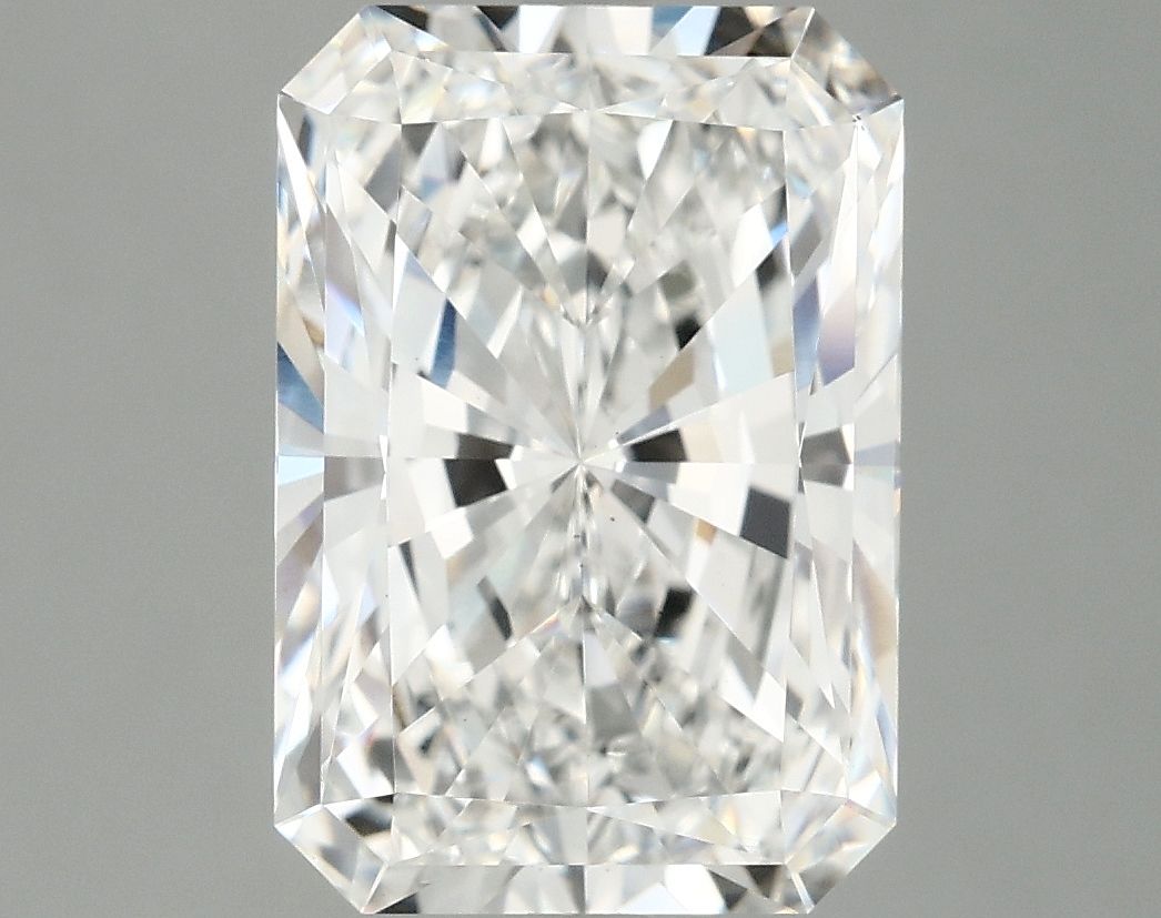 4.92 ct. radiant Lab Grown Diamond front image