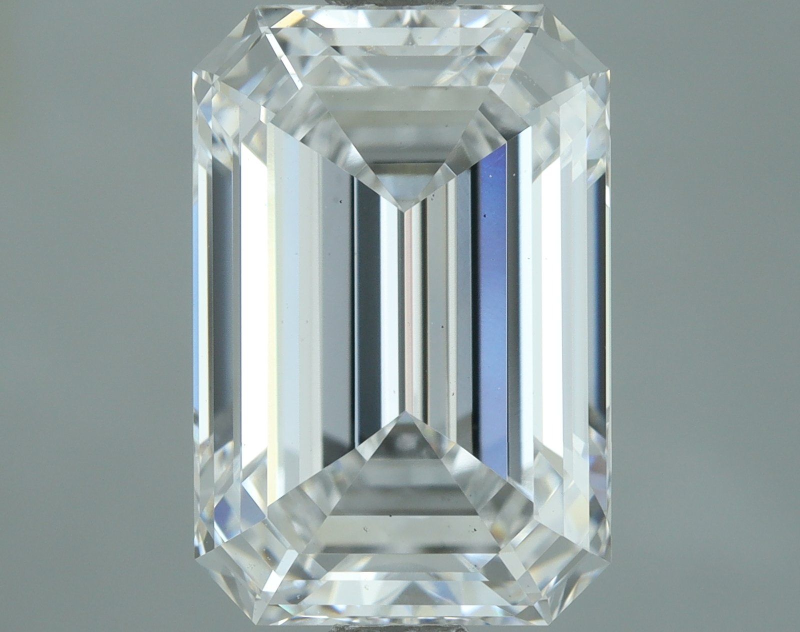 3.15 ct. emerald Lab Grown Diamond front image