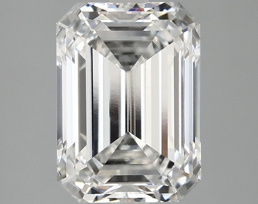 3.10 ct. emerald Lab Grown Diamond front image