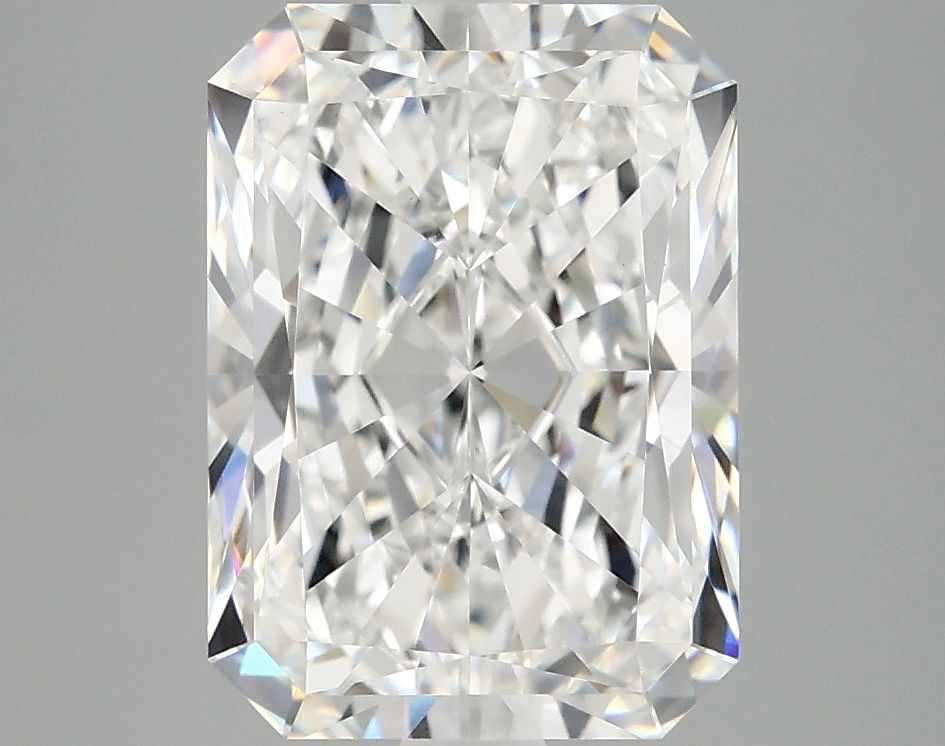 4.19 ct. radiant Lab Grown Diamond front image