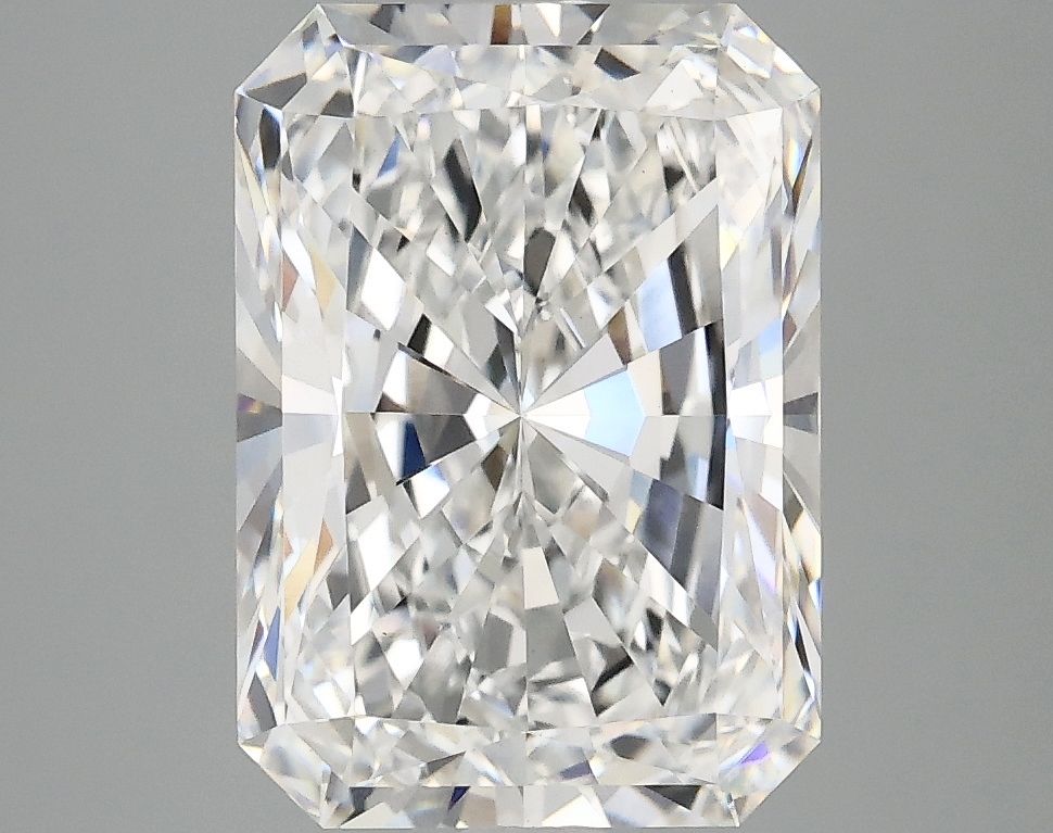 3.96 ct. radiant Lab Grown Diamond front image
