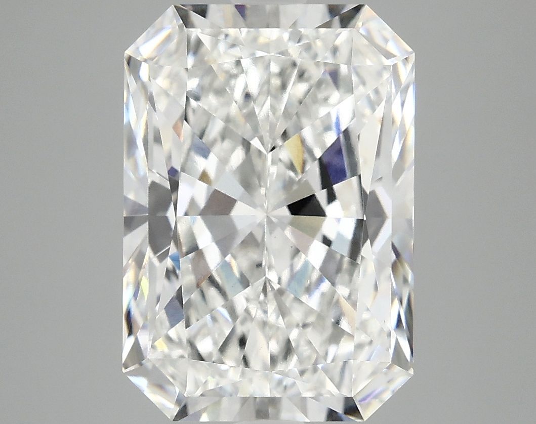 5.09 ct. radiant Lab Grown Diamond front image