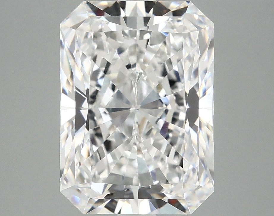 3.98 ct. radiant Lab Grown Diamond front image