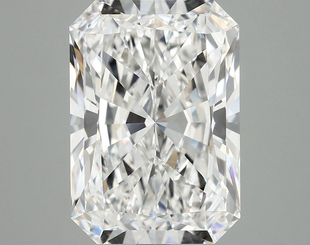 4.81 ct. radiant Lab Grown Diamond front image