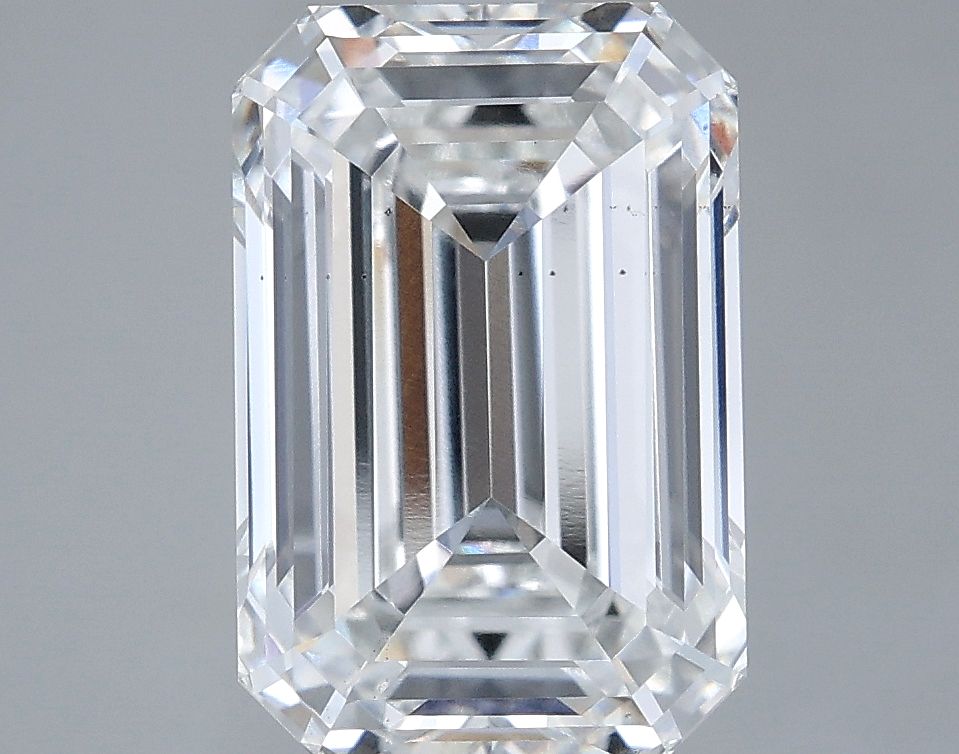 4.57 ct. emerald Lab Grown Diamond front image