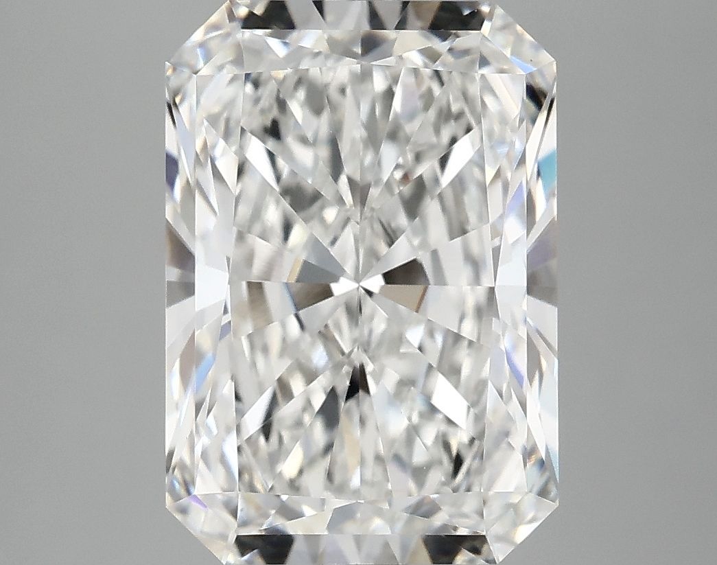 4.89 ct. radiant Lab Grown Diamond front image