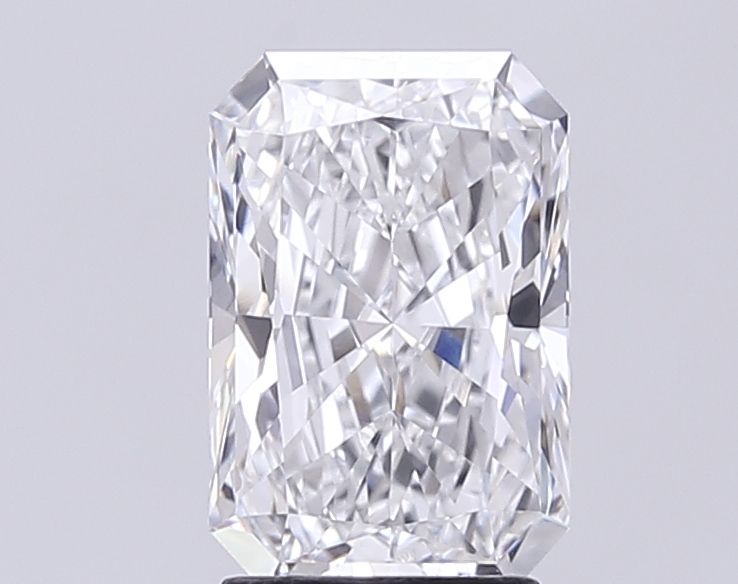2.57 ct. radiant Lab Grown Diamond front image