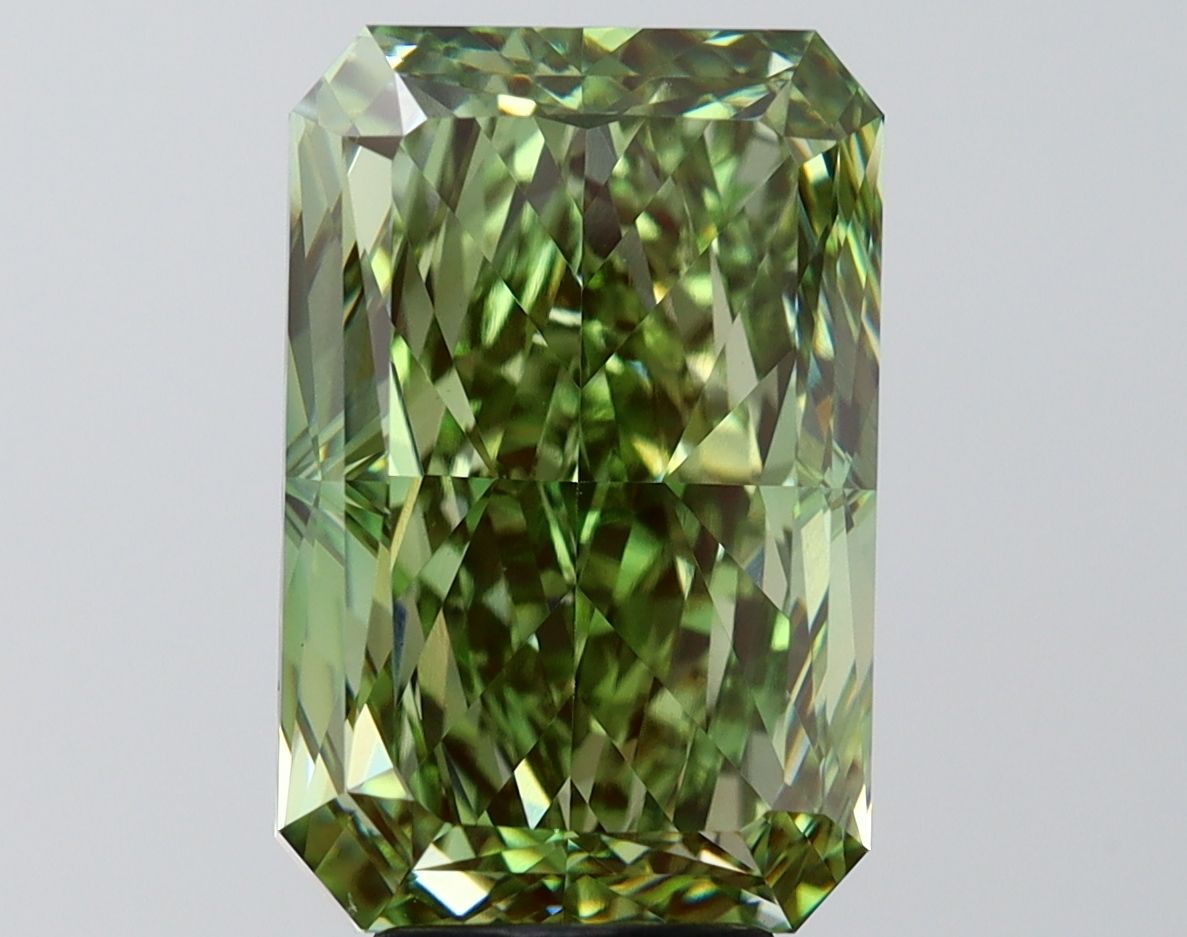 7.01 ct. radiant Lab Grown Diamond front image