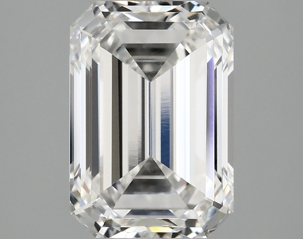 2.54 ct. emerald Lab Grown Diamond front image