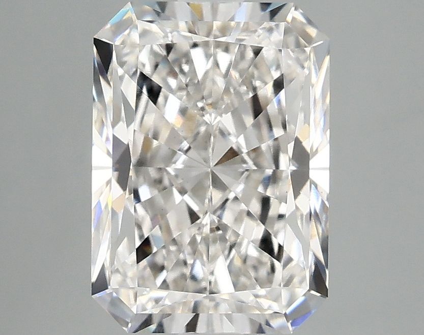 2.75 ct. radiant Lab Grown Diamond front image
