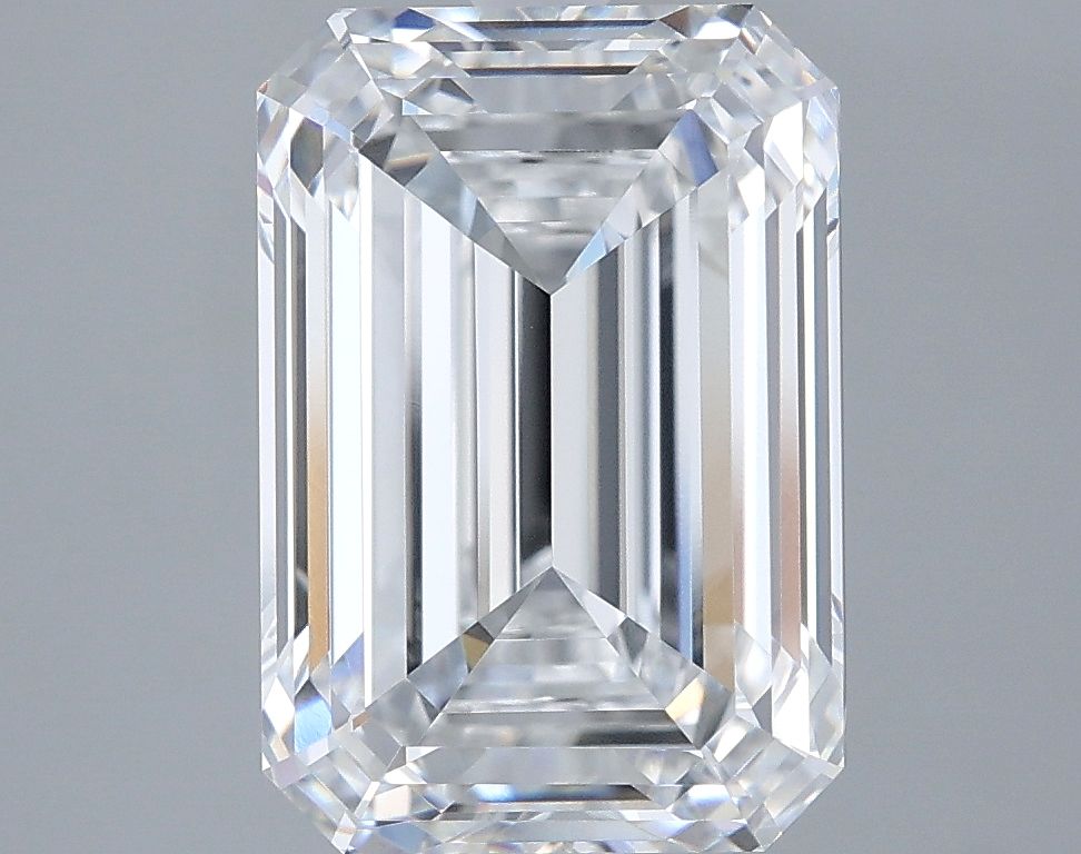 5.04 ct. emerald Lab Grown Diamond front image