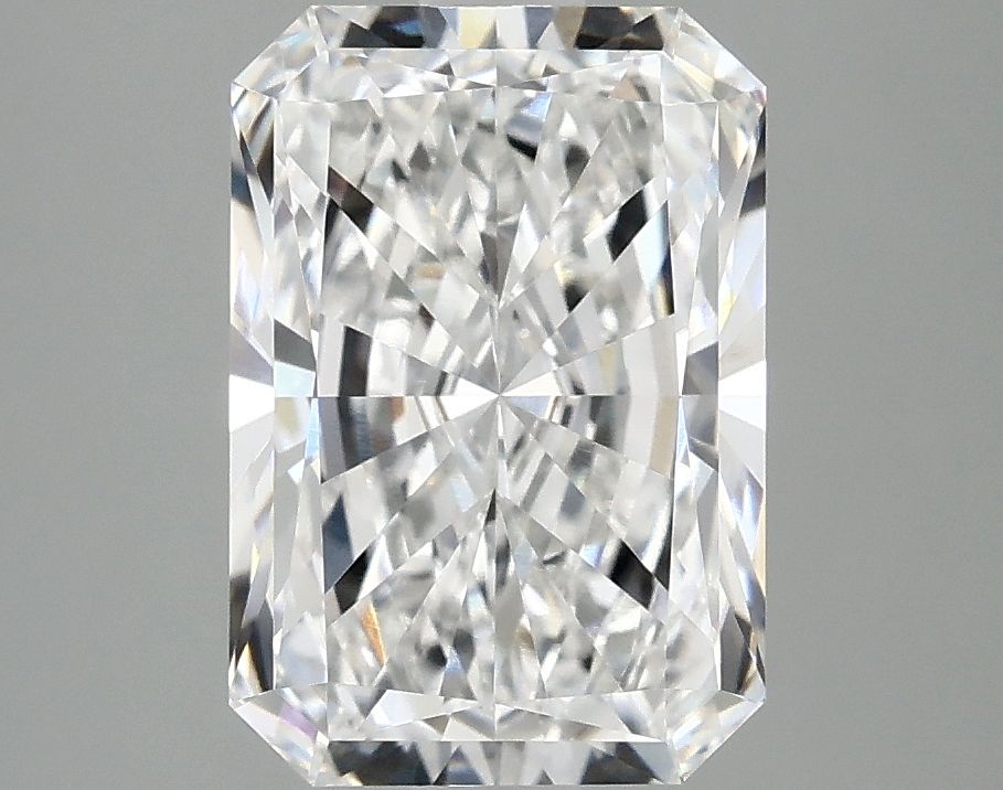 3.08 ct. radiant Lab Grown Diamond front image