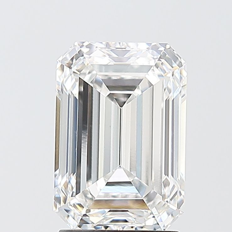 2.51 ct. emerald Lab Grown Diamond front image