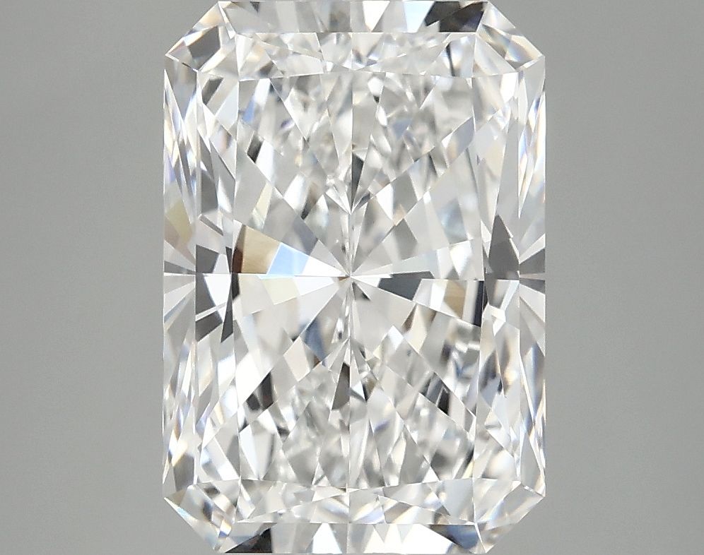 4.05 ct. radiant Lab Grown Diamond front image