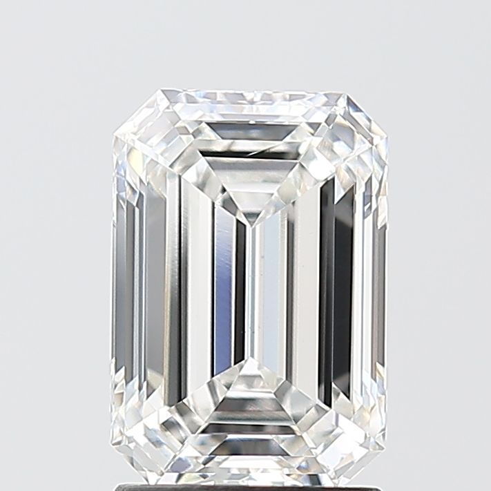 2.10 ct. emerald Lab Grown Diamond front image