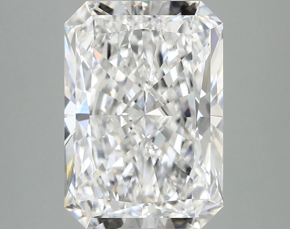 3.97 ct. radiant Lab Grown Diamond front image