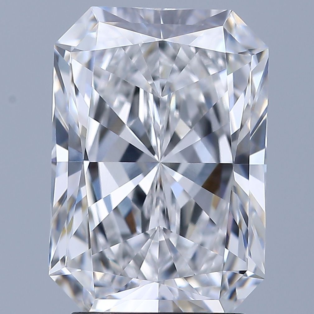 2.57 ct. radiant Lab Grown Diamond front image