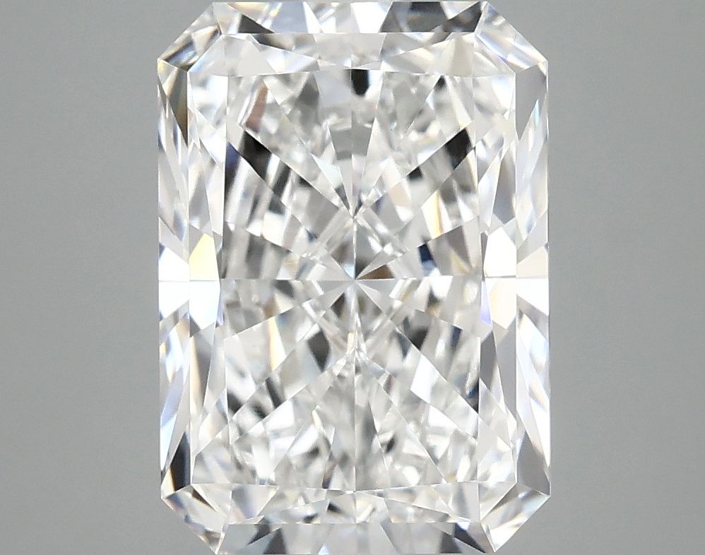 4.04 ct. radiant Lab Grown Diamond front image