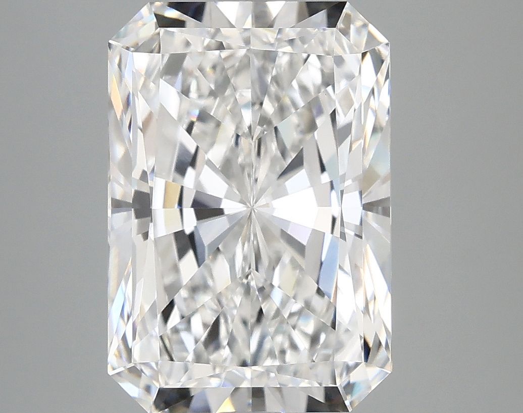 4.93 ct. radiant Lab Grown Diamond front image