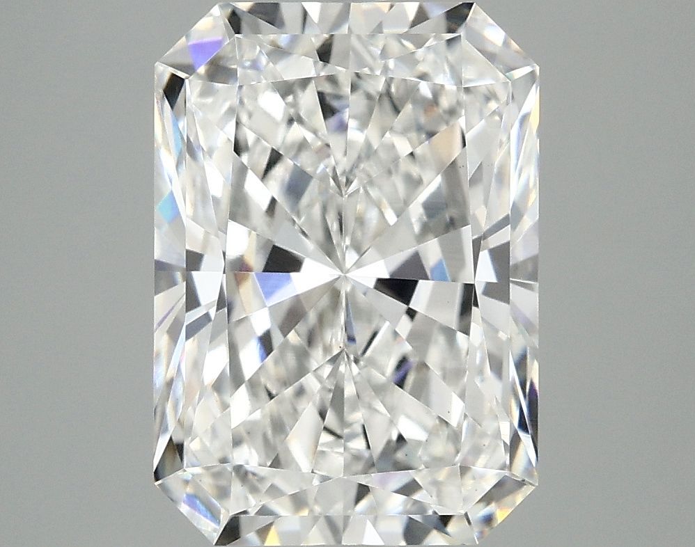 4.19 ct. radiant Lab Grown Diamond front image