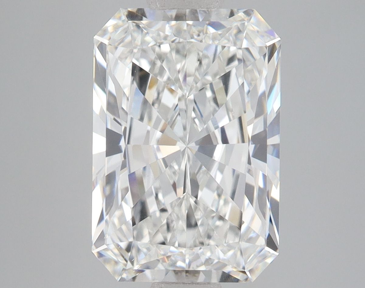 4.04 ct. radiant Lab Grown Diamond front image