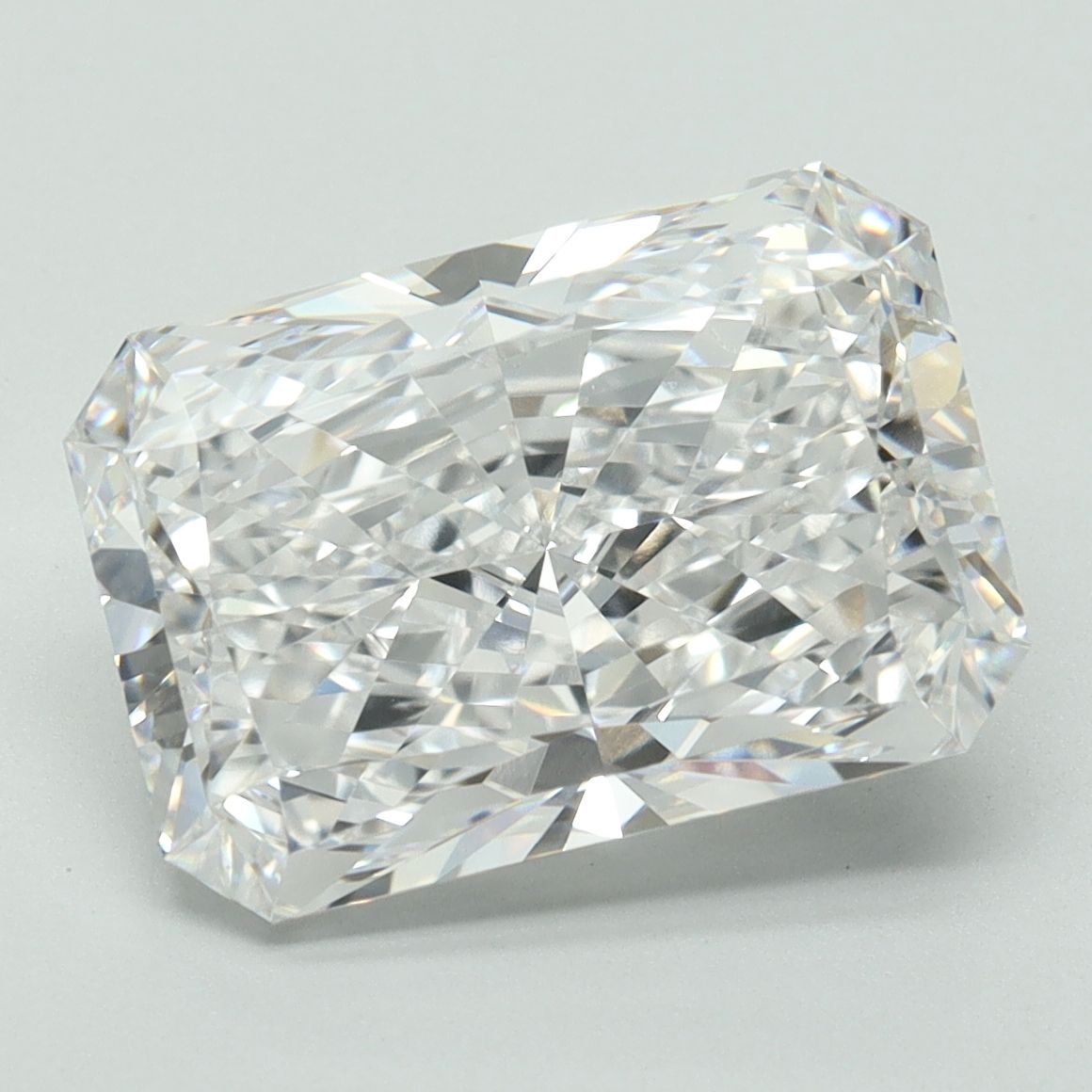 5.85 ct. radiant Lab Grown Diamond front image