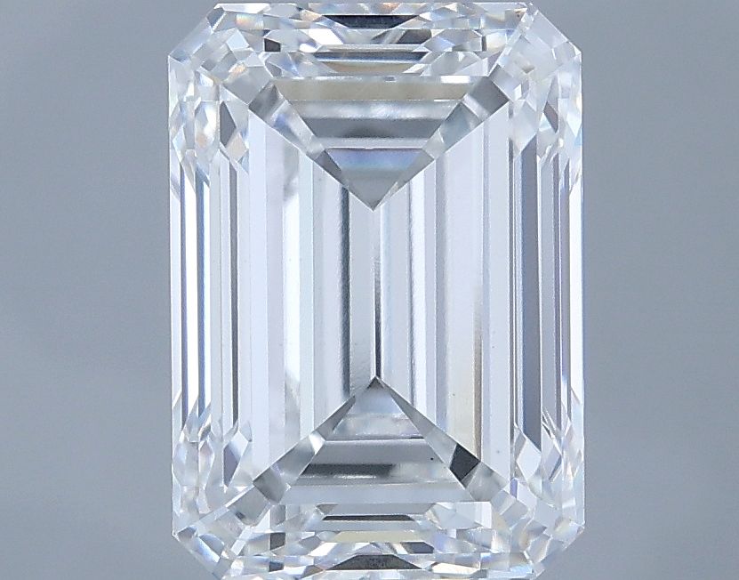 3.53 ct. emerald Lab Grown Diamond front image