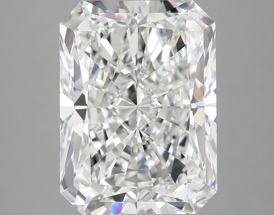 4.05 ct. radiant Lab Grown Diamond front image