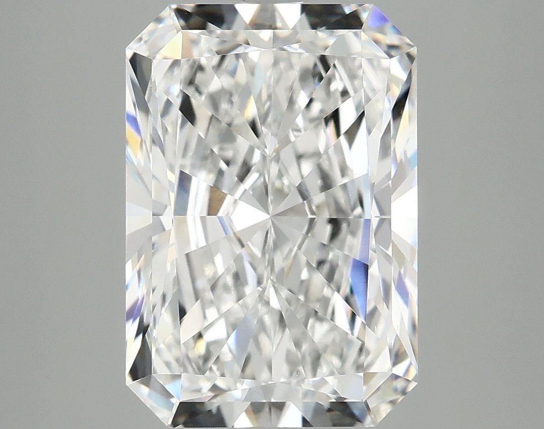 5.05 ct. radiant Lab Grown Diamond front image