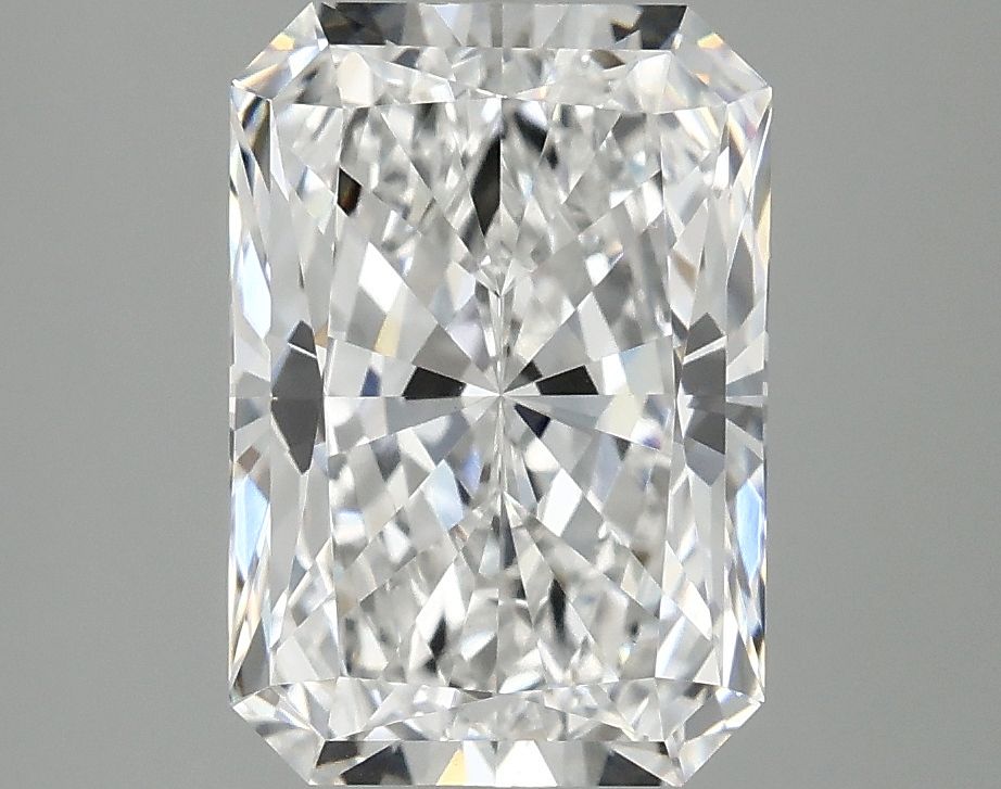 3.05 ct. radiant Lab Grown Diamond front image